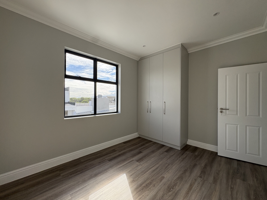 4 Bedroom Property for Sale in Sandown Western Cape